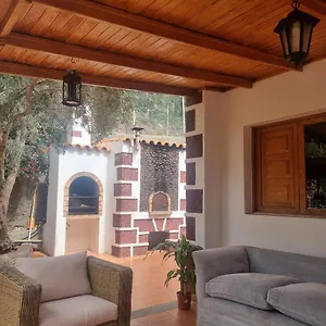 https://el-vergel-de-santa-lucia.in-canary-islands.com